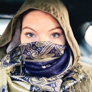 Meet your Posher, Karryn